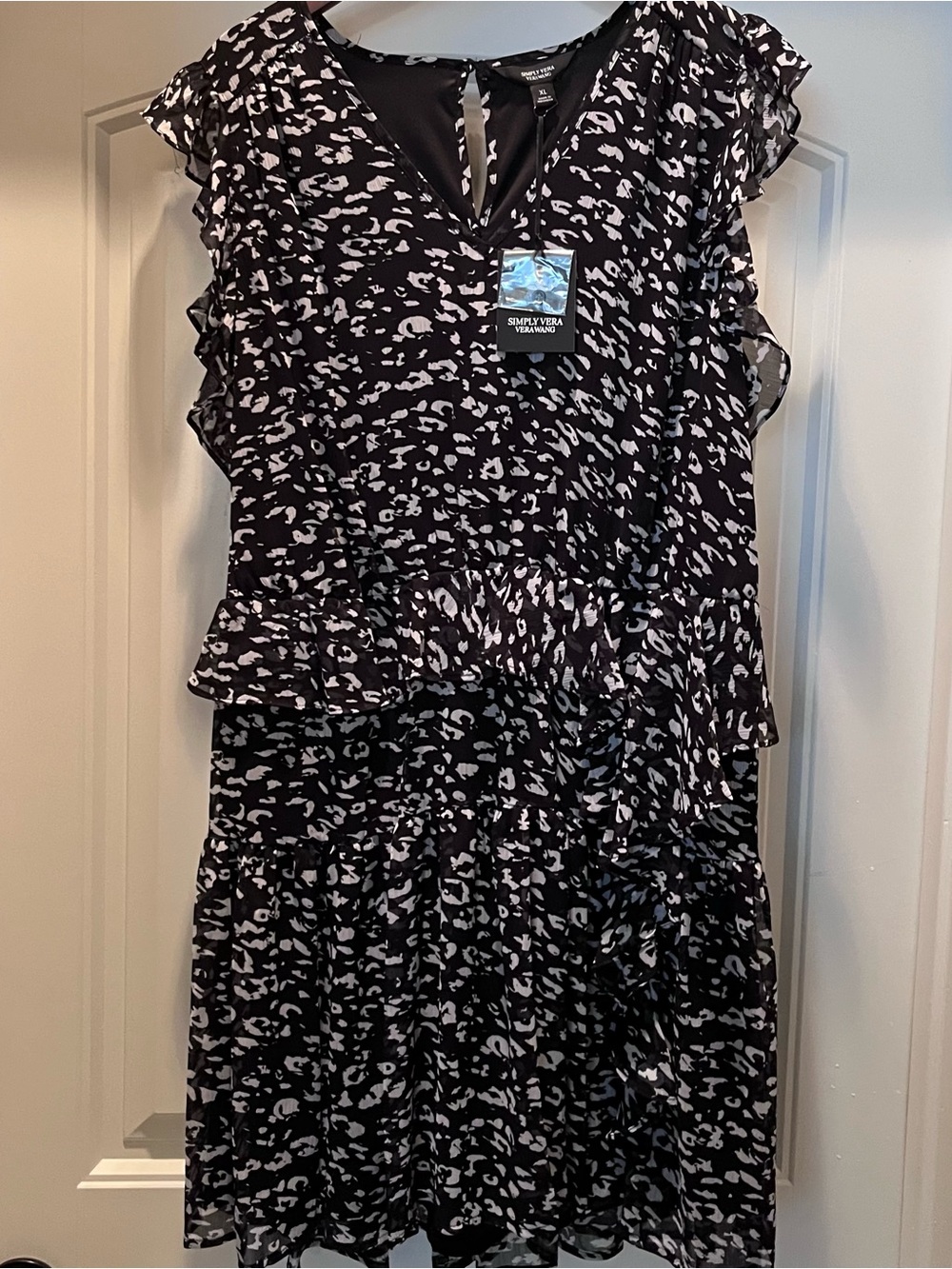 Simply Vera Wang Black and White Ruffle Sleeve Printed Dress - Size XL - New